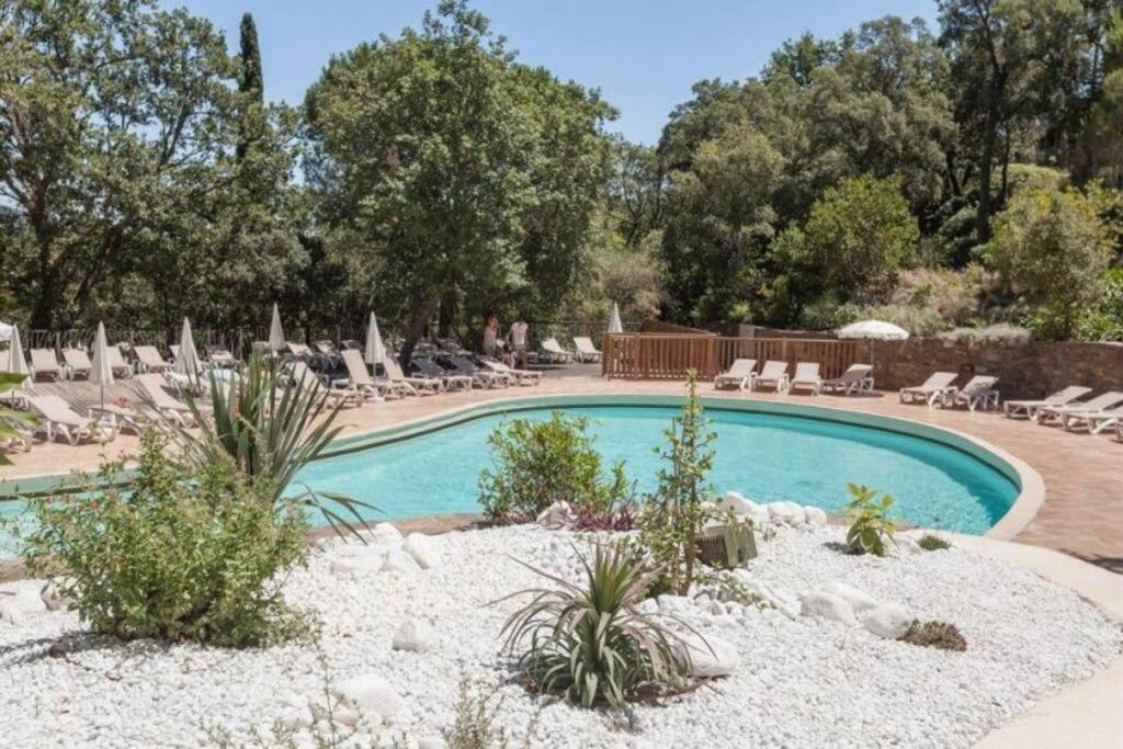 Les Restanques Maison 14 Chenes Grimaud Luaran gambar